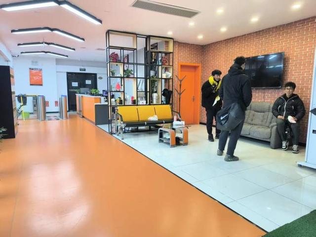 包天!分时段按次结费和买月卡谁更划算?j9九游会登录上海社区健身房最低1块钱(图5) 包天!分时段按次结费和买月卡谁更划算?j9九游会登录上海社区健身房最低1块钱(图5)